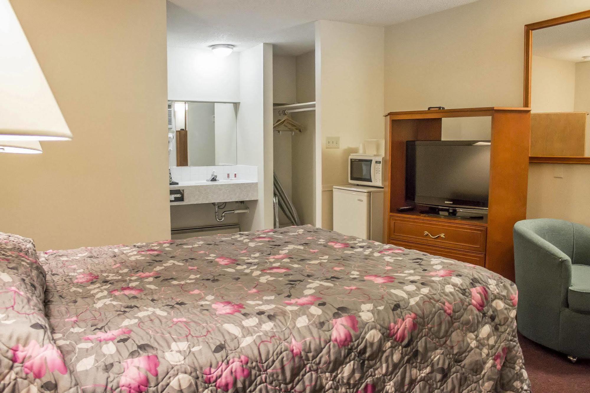 Hotel Economy